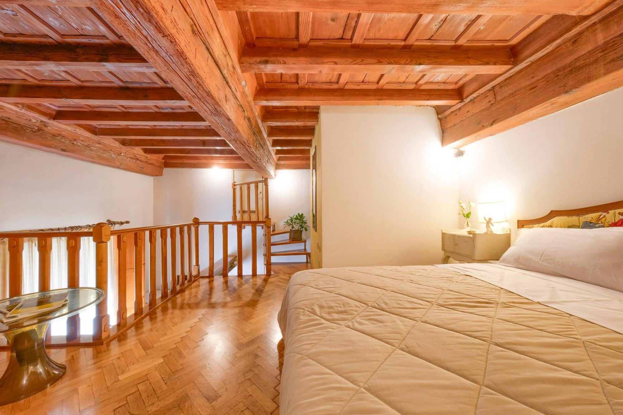 La Casa Di Dante Alighieri Apartment Florence Luaran gambar