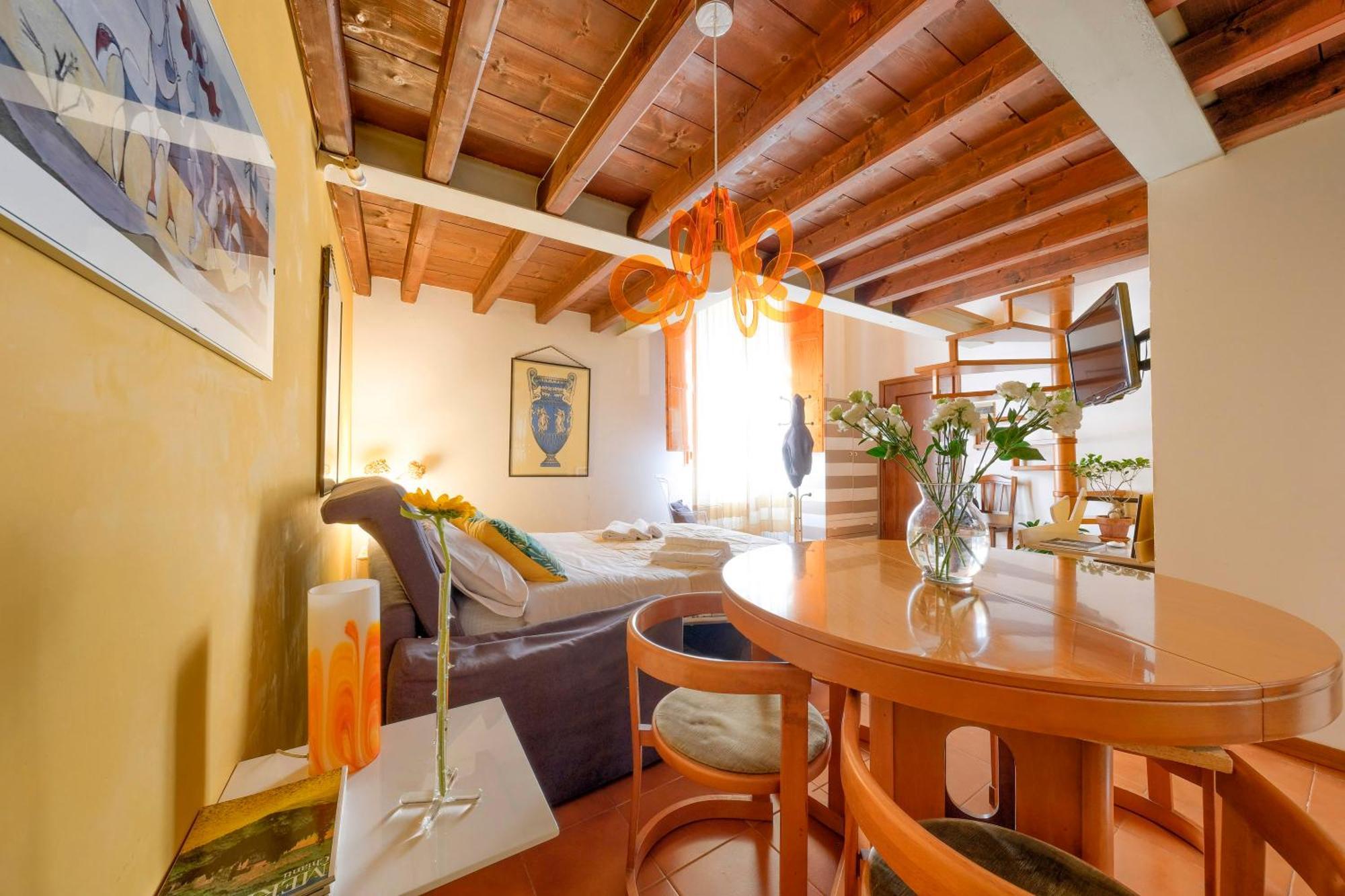 La Casa Di Dante Alighieri Apartment Florence Luaran gambar